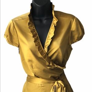 🌻 2/$25 Ann Taylor Wrap Shirt Size 12